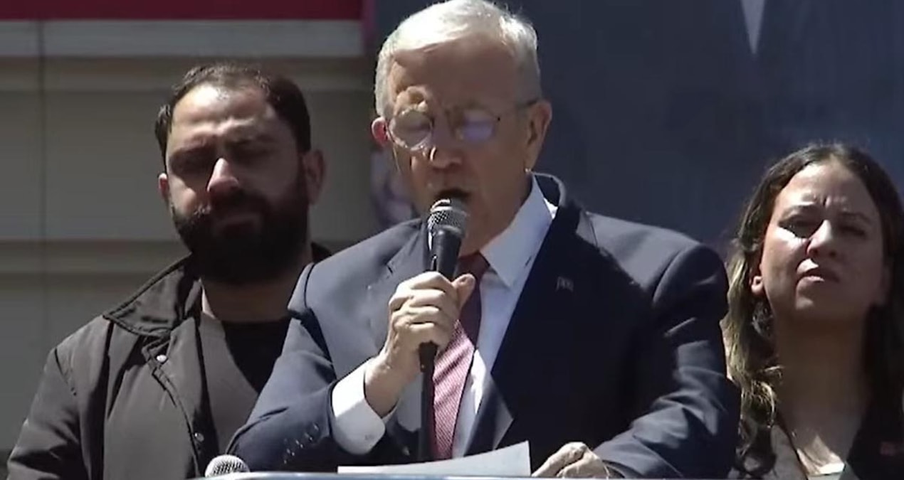 Ayrıntılar Netleşti: Kılıçdaroğlu'nun aday göstereceği iddia edilmişti: Mansur Yavaş, Özgür Özel'in yanında -