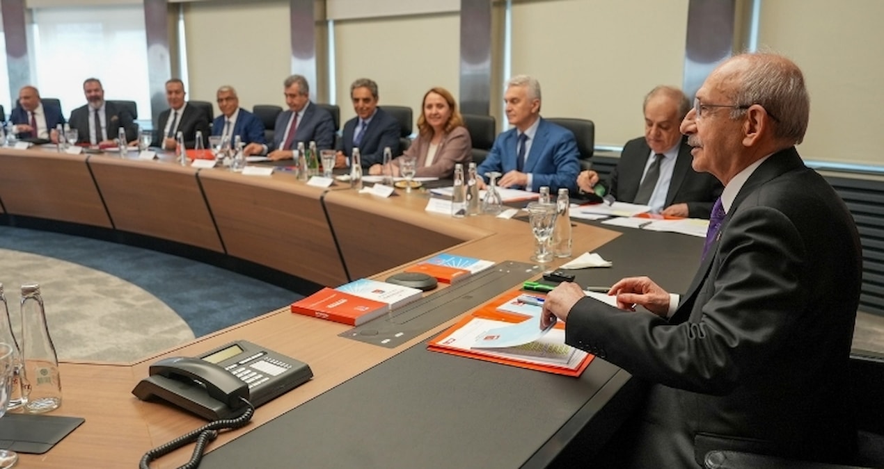 Son Gelişme: Kılıçdaroğlu, salı günü MYK ve PM'yi toplayacak; grup toplantısı yapılmayacak - Son Dakika - Son