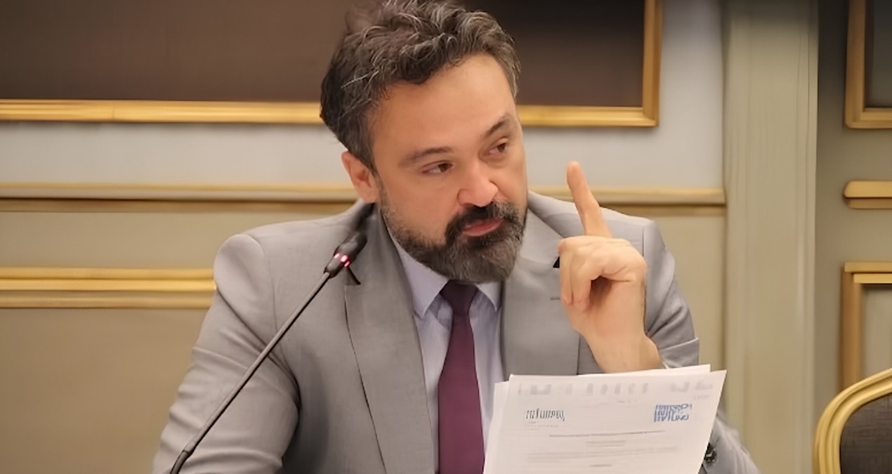 Kılıçdaroğlu yönetimi, parti avukatı Tolga Şirin'i vekillikten azletti - Haberleri: Gelişmeler Takip Ediliyor