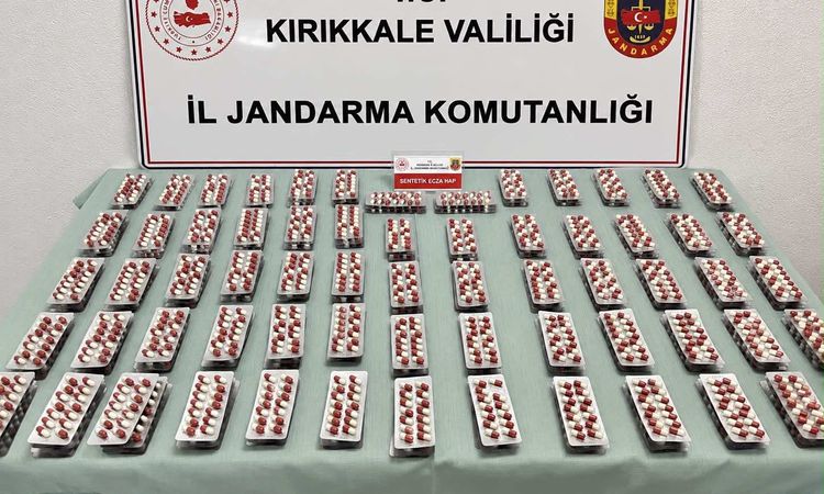 Kritik Açıklama: Kırıkkale’de uyuşturucu baskınu: 25 yaşındaki şüpheli gözaltında - Son Dakika: Gelişmeler Tak