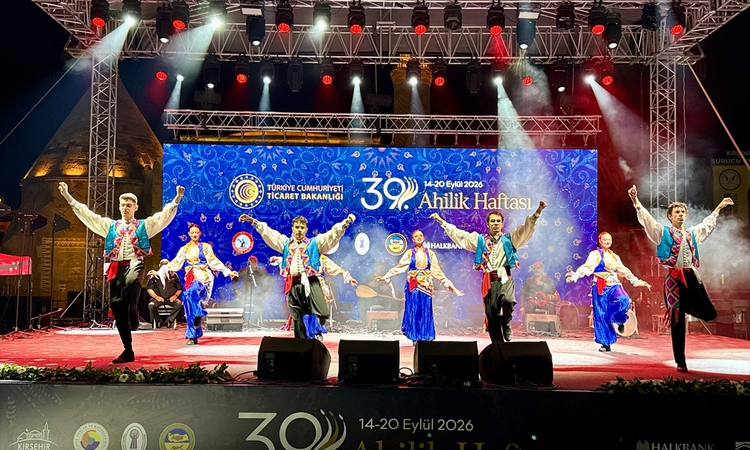 Kırşehir'de 39. Ahilik Haftası kapsamında halk konseri düzenlendi - Son Dakika Bilgileri