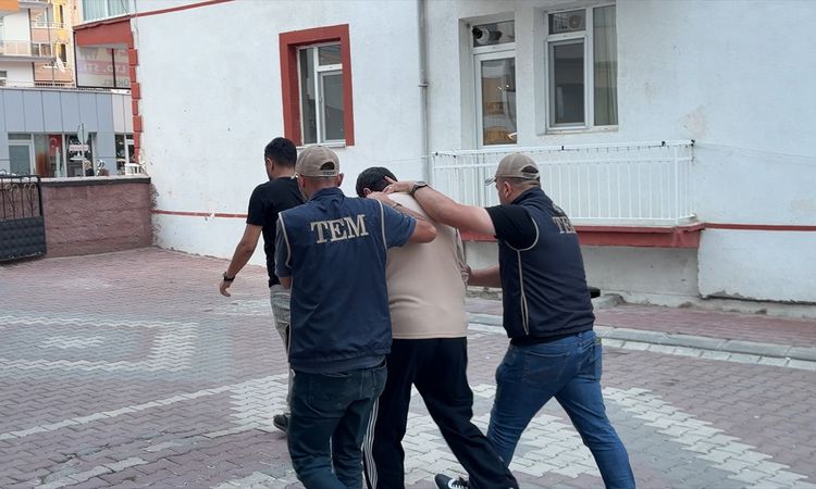 Ayrıntılar Netleşti: Kırşehir'de Interpol Kırmızı Bültenli Terör Zanlısı Yakalandı - Son Dakika Haberleri