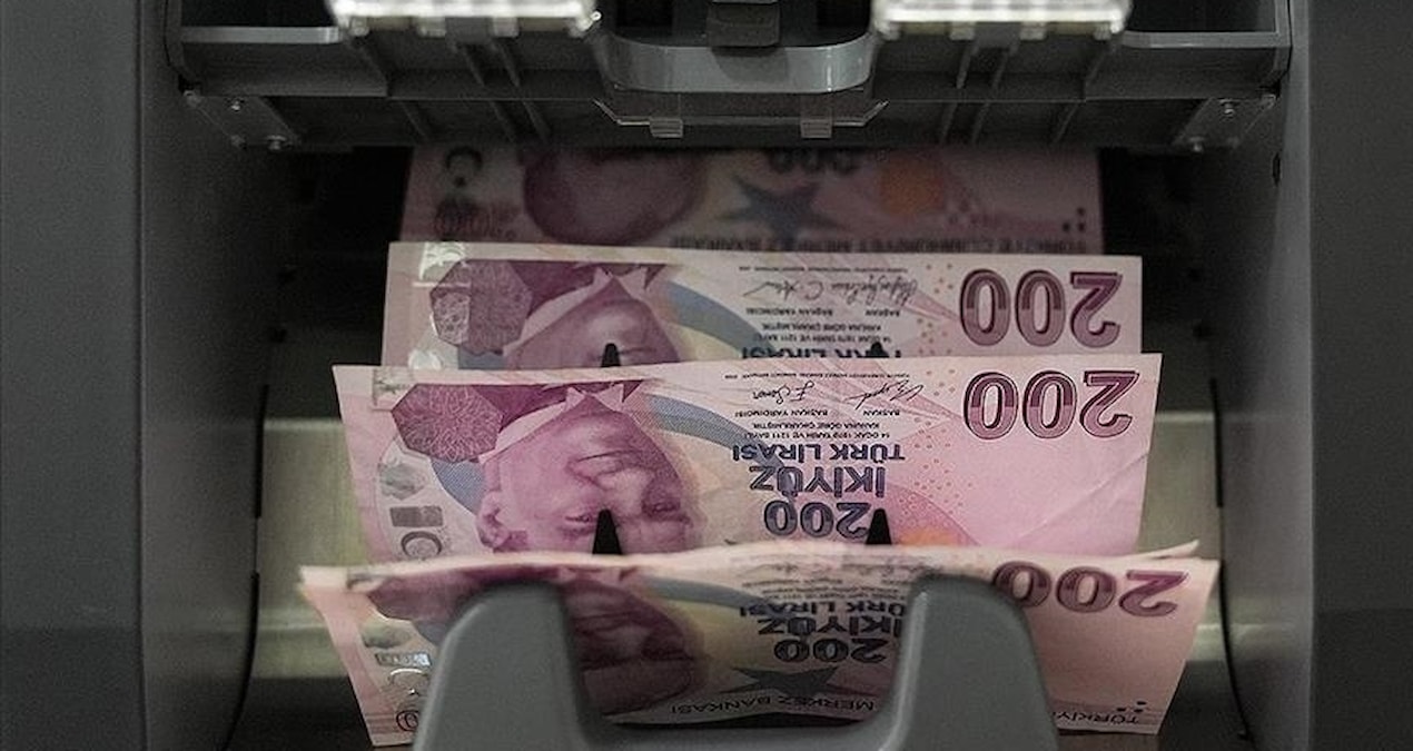 Son Gelişme: KKM bakiyesi geriledi, kredi hacmi 23,5 trilyon lirayı aştı - Son Dakika Haberleri ve Merak Edile