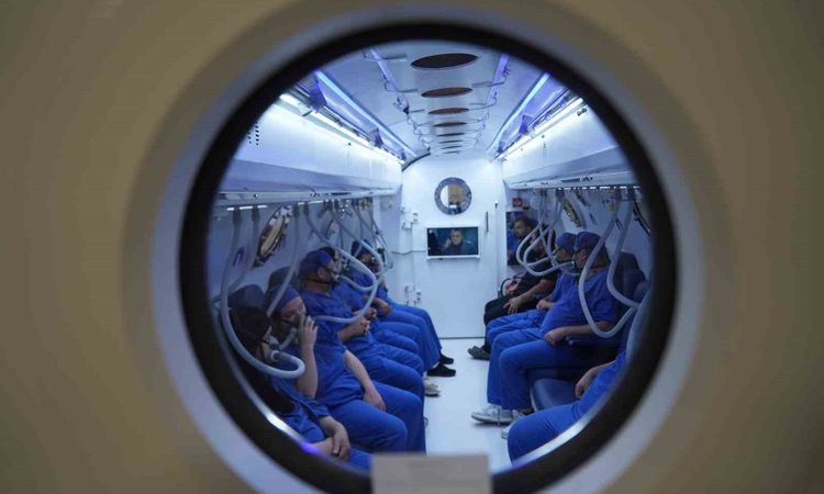 Son Gelişme: Kocaeli Şehir Hastanesi'nde Hiperbarik Oksijen Tedavisi ile Şifa Buluyorlar - Son Dakika Haberler