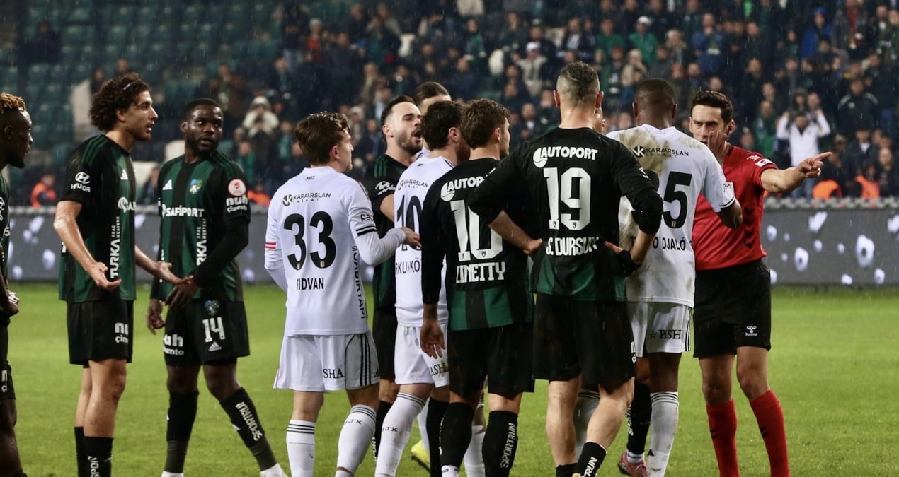 Gündemden Son Bilgiler: Kocaelispor-Beşiktaş maçının son dakikalarında gergin anlar - Son Dakika Haberleri