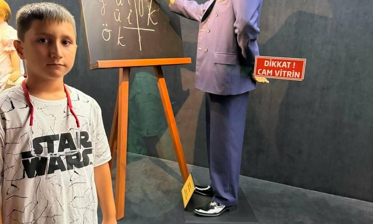 Ayrıntılar Netleşti: Komşu Dairenin İlaçlaması Zehirledi: 9 Yaşındaki Çocuk yaşamını yitirdi, 2 Şüpheli hakkın
