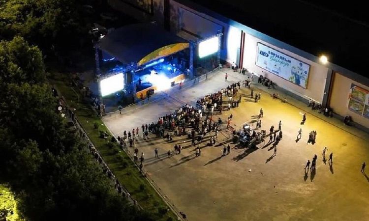 Konser alanını gören Elif Buse Doğan şoke oldu: Millet nerede? - Haberleri - Son Dakika Bilgileri