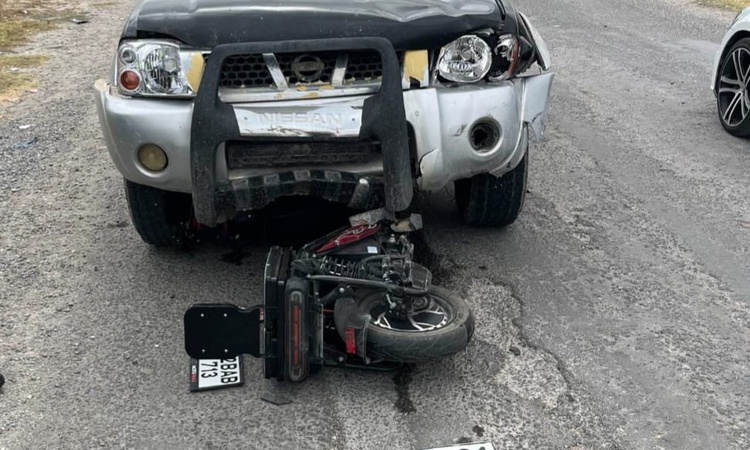 Konya Karapınar'da pikap ile motosiklet çarpıştı, 1 kişi yaralandı
