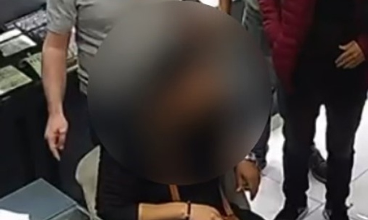 Konya'da polis yalanıyla 1 kilo 200 gram altın alan şüpheli kuyumcuda yakalandı | İşte Tüm Ayrıntılar