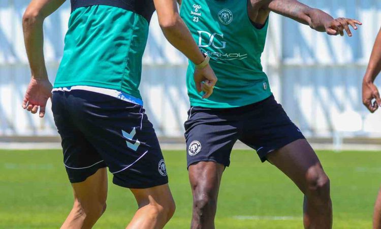 Son Gelişme: Konyaspor, Rizespor Maçı Hazırlıklarını Sürdürüyor - Son Dakika Haberleri: Gelişmeler Takip Edili