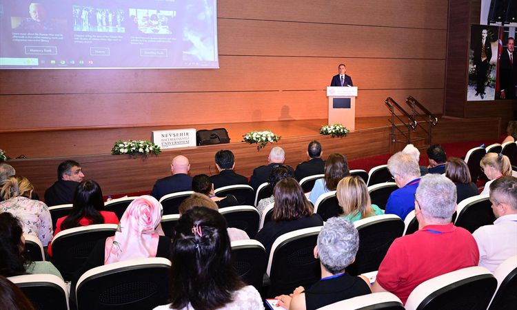 Kritik Açıklama: Kore Savaşı Tarihi Öğretmenler Kongresi Nevşehir'de Yapıldı - Son Dakika Haberleri | İşte Tüm