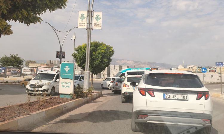 KPSS İçin Merkeze Akın Ettiler: Trafik Durma Noktasına Geldi - Son Dakika Bilgileri