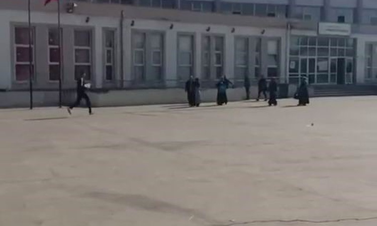 KPSS Ortaöğretim oturumu resmen start aldı, yaklaşık 3 milyon aday 120 soru için ter dökecek