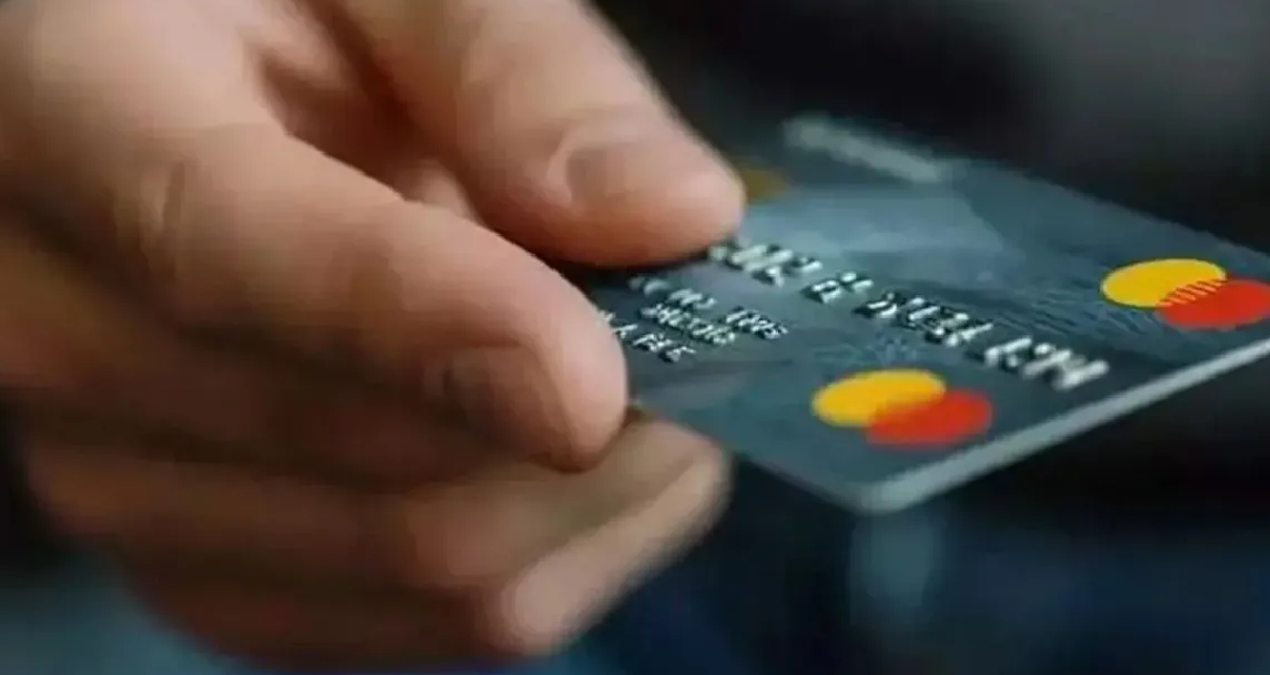 Credit card holders were burned: Balances changed, statements exploded - Last Minute