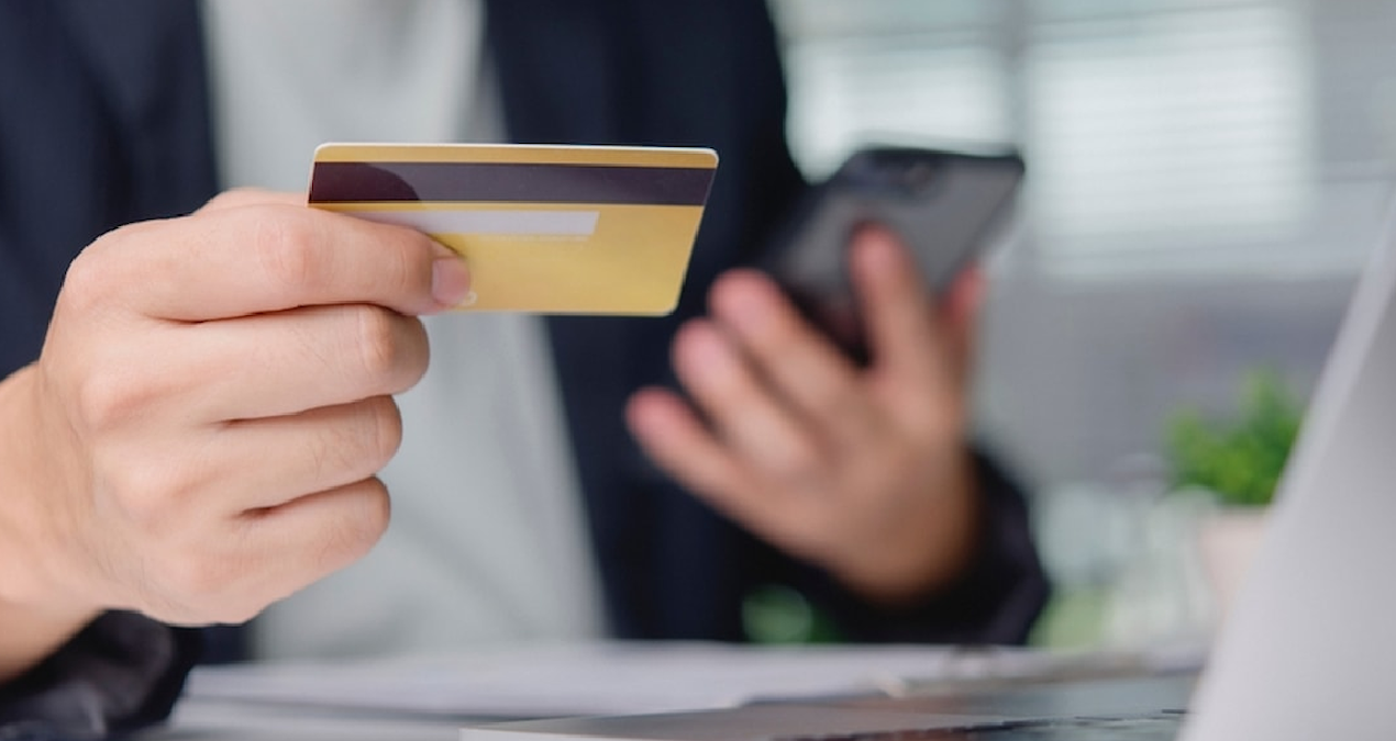 A warning was issued to those who have automatic payment enabled on their credit cards - News