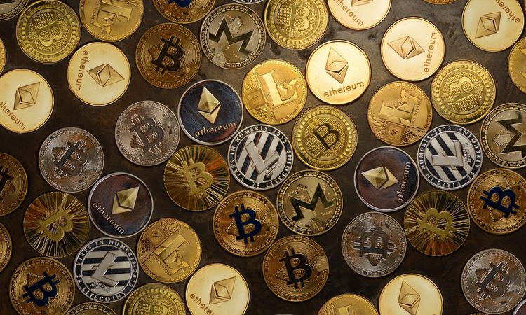 Crypto stocks gained while cryptocurrency prices fell - Last Minute
