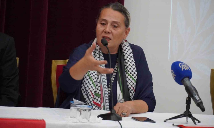 Kritik Açıklama: 7 bölge 9 ilde eş zamanlı düzenlenen Gazze paneli Manisa CBÜ'de yapıldı: Gelişmeler Takip Edi