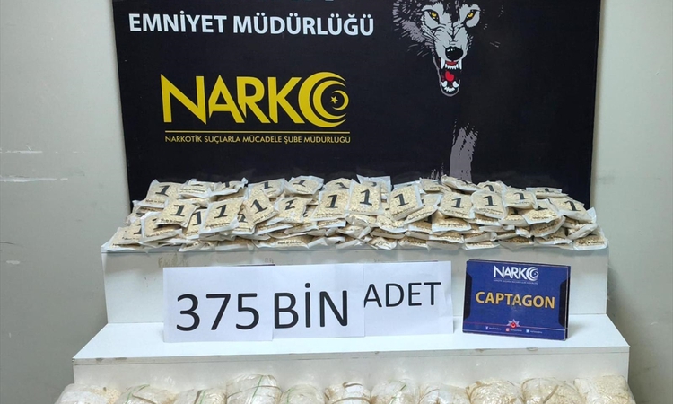 Kritik Açıklama: Adana'da MİT ile emniyetin ortak operasyonunda 375 bin uyuşturucu hap ele geçirildi
