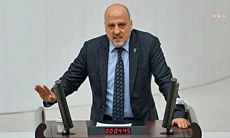 Kritik Açıklama: Ahmet Şık, Pusula-Tera fon iddialarını TBMM'ye taşıdı, Şimşek'e soru önergesi verdi: Gelişmel