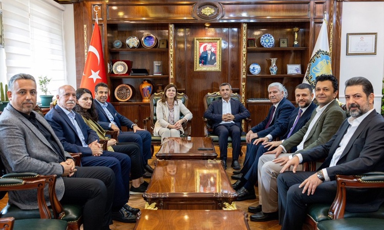 Kritik Açıklama: AK Parti Diyarbakır İl Başkanı Sümer, Büyükşehir Belediyesini ziyaret etti | İşte Tüm Ayrıntı