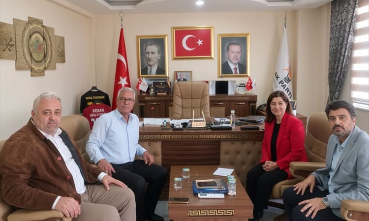 Kritik Açıklama: AK Parti Edirne Milletvekili Fatma Aksal, Keşan'da Roman derneğiyle görüştü | İşte Tüm Ayrınt