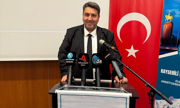 Kritik Açıklama: AKİB Komisyon Başkanı Çakmak sınırda yaş sebze meyve kaybına acil çözüm istedi