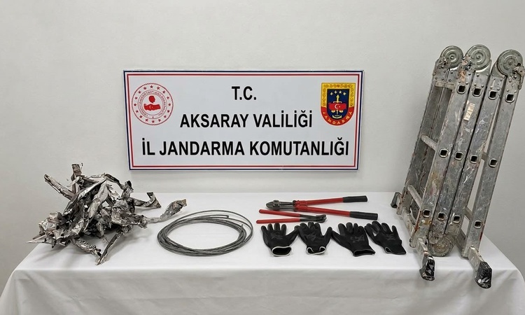 Kritik Açıklama: Aksaray Yenikent'te kablo hırsızlığı yapan 2 şüpheli JASAT operasyonuyla hakkında tutuklama k