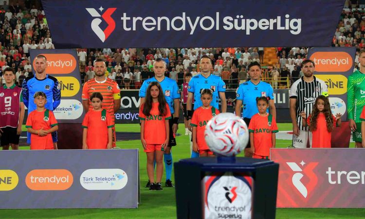 Kritik Açıklama: Alanyaspor-Beşiktaş maçının tartışmalı pozisyonları için suç duyurusu ve Merak Edilenler