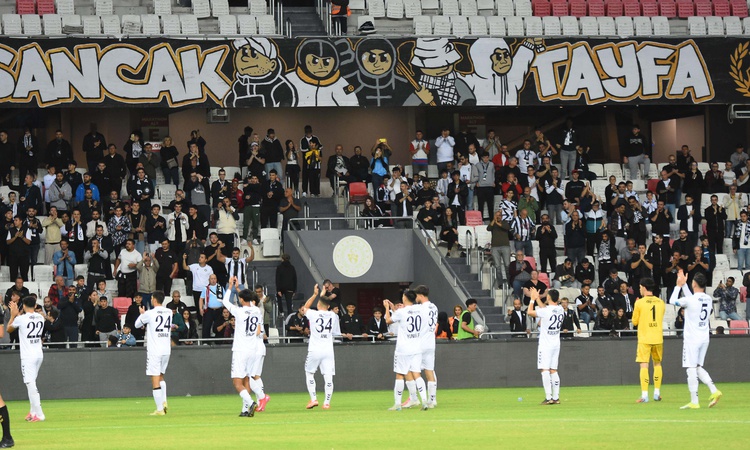 Kritik Açıklama: Altay, Alsancak Mustafa Denizli Stadı'nda reklam gelirlerinden yine mahrum kaldı - Son Dakika