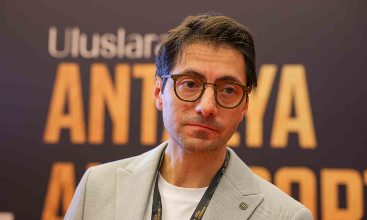 Kritik Açıklama: Altın Portakal'da 'Bir Türk Meselesi' gösterildi, yönetmen Türk diasporasını anlattı | İşte T