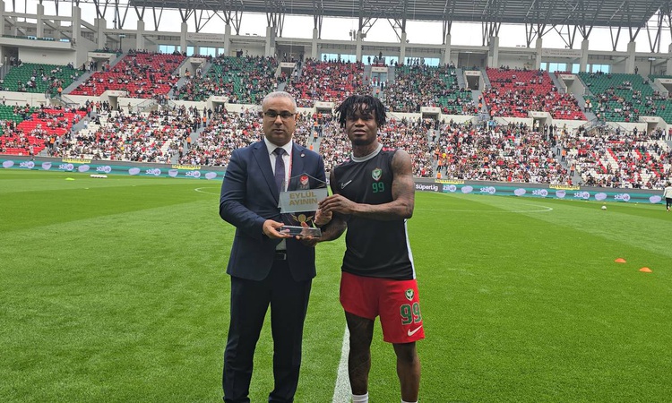 Kritik Açıklama: Amed Sportif Faaliyetler'de Gift Orban'ın Beşiktaş'a attığı gol eylülün golü seçildi ve Merak