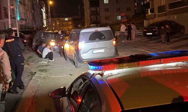 Kritik Açıklama: Ankara Akyurt'ta polisten kaçan ehliyetsiz sürücüye 240 bin lira ceza kesildi: Gelişmeler Tak