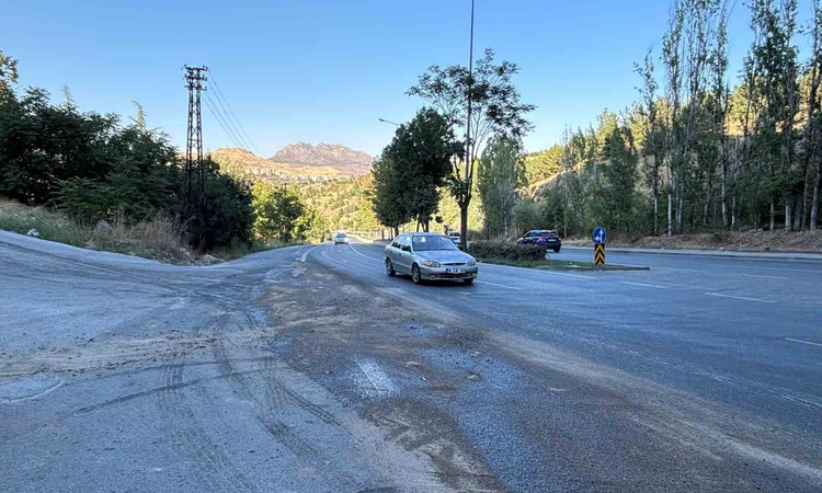 Kritik Açıklama: Ankara’da beton mikseri otomobille çarpıştı: 1’i ağır 5 yaralı ve Merak Edilenler