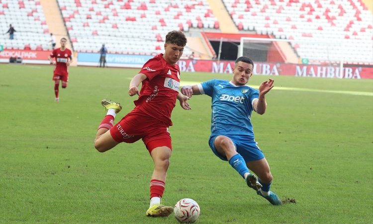 Kritik Açıklama: Antalyaspor sahasında Bodrum FK'ye 2-1 yenildi, Özköylü play-off vurgusu yaptı ve Merak Edile