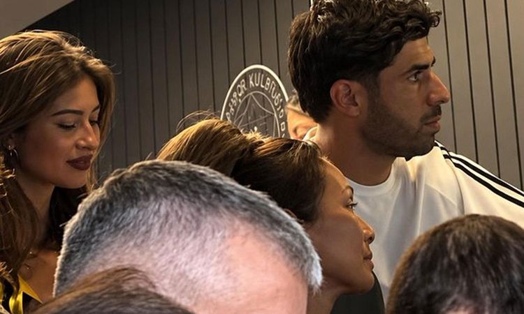 Kritik Açıklama: Asensio locada uzaklara daldı! Fenerbahçeliler aynı yorumu yaptı: Gelişmeler Takip Ediliyor