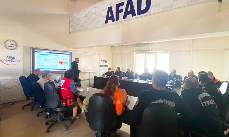 Kritik Açıklama: Aydın'da 30 Ekim'deki İzmir TAMP tatbikatı öncesi bilgilendirme toplantısı yapıldı ve Merak E