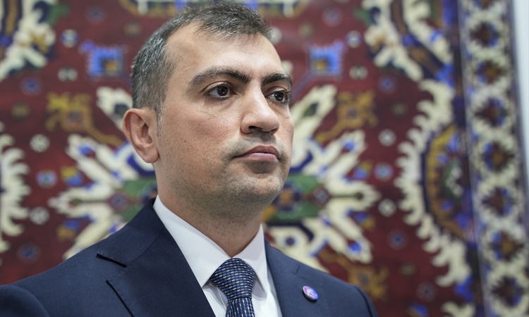 Kritik Açıklama: Azercosmos yetkilisi Badirkhanov Antalya'da Türkiye-Azerbaycan uzay işbirliğini anlattı | İşt