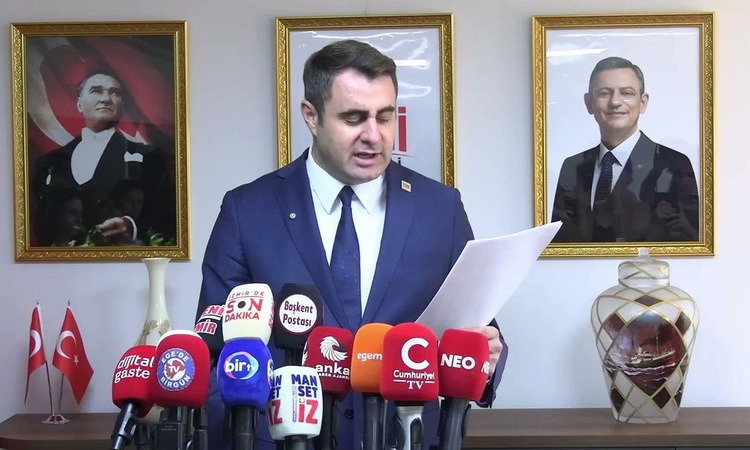 Kritik Açıklama: Aziz Kocaoğlu'nu 4 bin 344 oyla geride bırakan Çağatay Güç kimdir? YENİ Parti İzmir'in ön seç