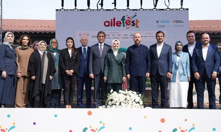 Kritik Açıklama: Bakan Göktaş, Rami Kütüphanesi'nde ekransız zamana ihtiyaç olduğunu vurguladı ve Merak Edilen