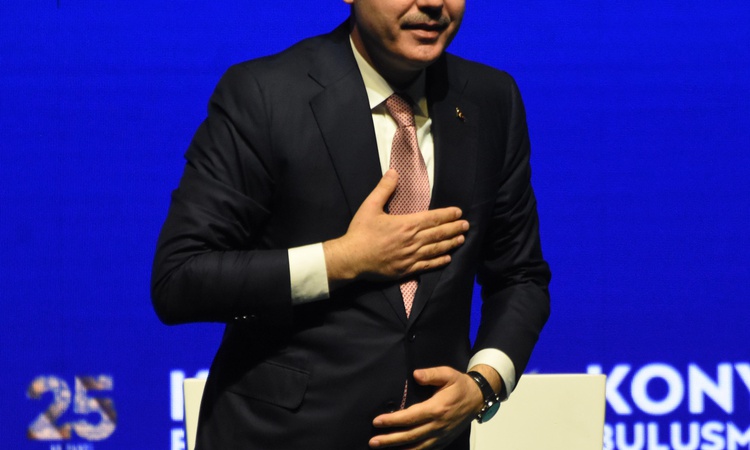 Kritik Açıklama: Bakan Kurum, Türkiye'nin COP31'e Antalya'da ev sahipliği yapacağını tüm detaylarıyla paylaştı