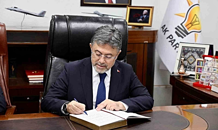 Kritik Açıklama: Bakan Yumaklı, AK Parti Erzincan İl Başkanlığında teşkilatla buluştu - Son Dakika Bilgileri