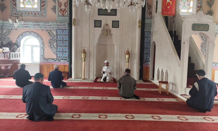 Kritik Açıklama: Bayburt Aydıntepe'de Bilali Habeş Camii'nde hatim programı düzenlendi | İşte Tüm Ayrıntılar