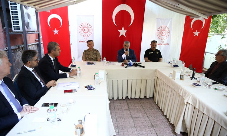 Kritik Açıklama: Bingöl Valisi Çelik, basın mensuplarıyla buluştu - Son Dakika Bilgileri