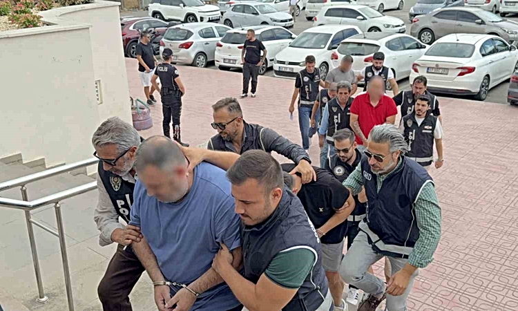 Kritik Açıklama: Bodrum’daki tefecilik operasyonunda 8 şüpheli adliyeye sevk edildi: Gelişmeler Takip Ediliyor