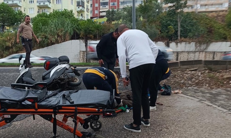 Kritik Açıklama: Bursa Mudanya'da kontrolden çıkan motosiklet devrildi, sürücü ağır yaralandı | İşte Tüm Ayrın