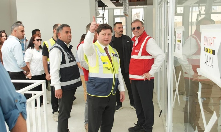 Kritik Açıklama: CHP, İstanbul'daki kalesi Kadıköy'ü gözden mi çıkardı? Rekor oyla seçilen Mesut Kösedağı disi