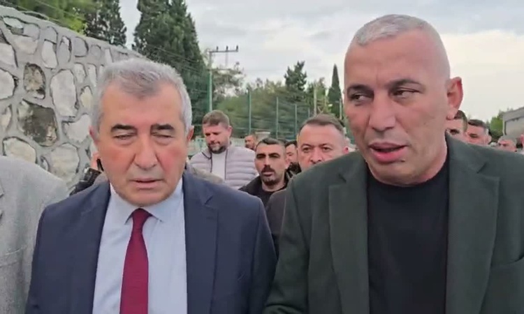 Kritik Açıklama: CHP'li Saraç, maaşları için Soma'dan Ankara'ya yürüyen madencilere destek verdi - Son Dakika