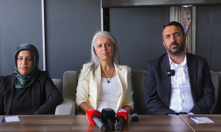 Kritik Açıklama: DBP Eş Genel Başkanı Uçar: Kürt meselesinin yeniden Meclis’te konuşulması Türkiye için kazanı