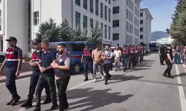 Kritik Açıklama: Denizli Honaz'da 6 fabrikadan 3 milyon liralık hırsızlıkta 3 şüpheli hakkında tutuklama karar
