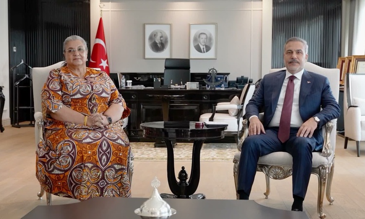 Kritik Açıklama: Dışişleri Bakanı Fidan, BM Libya Özel Temsilcisi Tetteh'i kabul etti